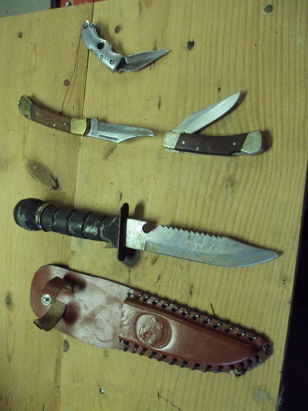 Hunting Knives and Pocket Knives