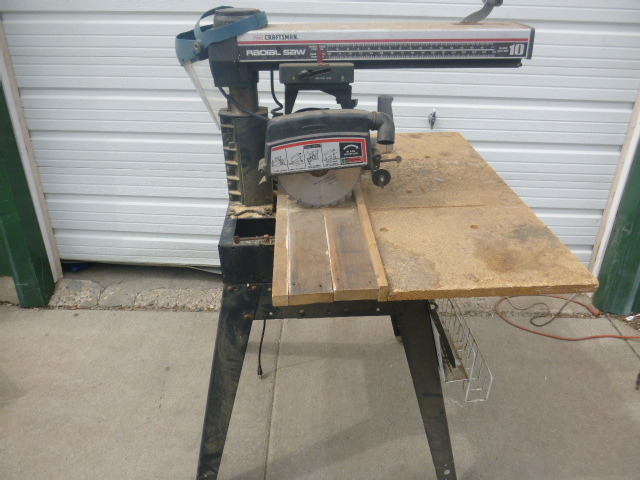 lot 45 image: Craftsman 10 Radial Saw