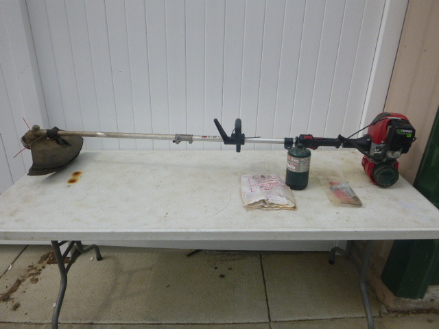 lot 50 image: EcoTrimmer Weed Whip