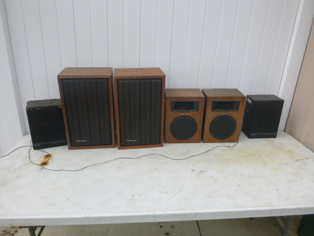 lot 54 image: 6 Speakers