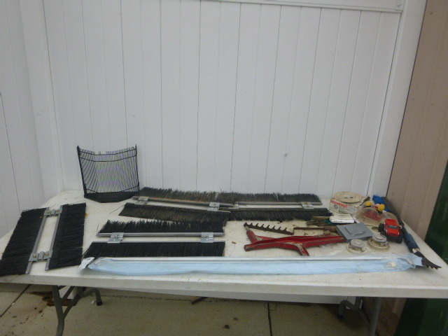 lot 95 image: Miscellaneous Items