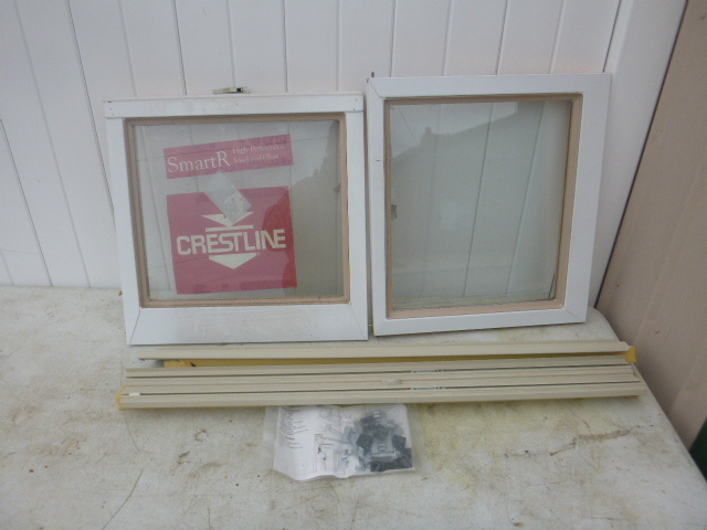 lot 112 image: Crestline Double Hang Window