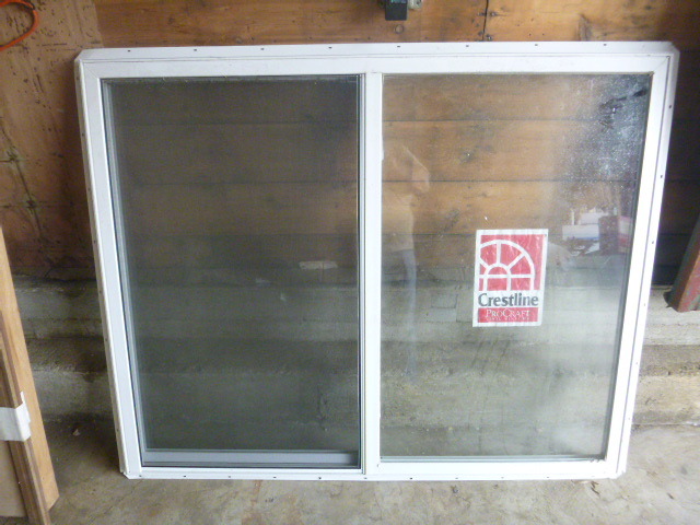 lot 122 image: Crestline window