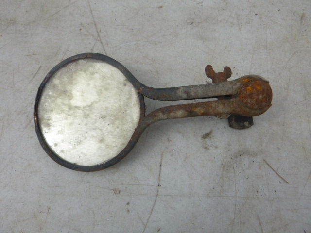 lot 127 image: Vintage Mirror