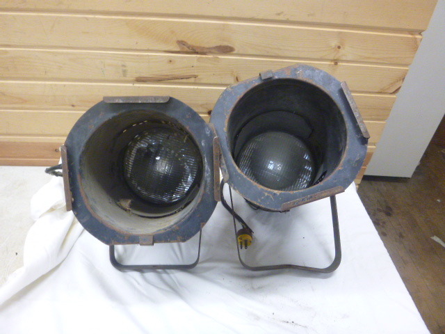 lot 135 image: 2 Stage Lights