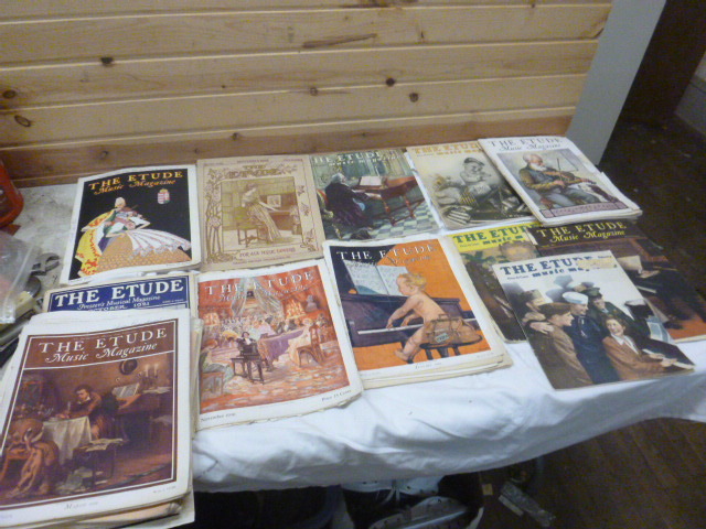 lot 155 image: Old Music Magazines