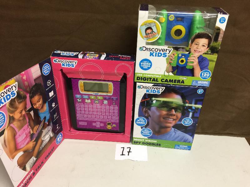 lot 17 image: Lot of Discovery Kids Toys