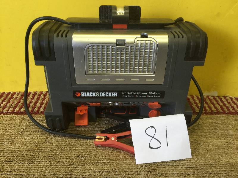 lot 81 image: Black and Decker Power Station