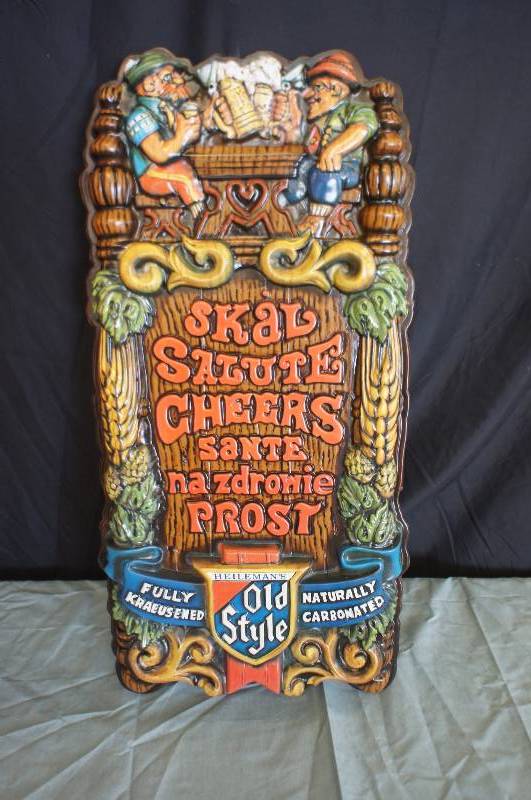 lot 9 image: Old Style Cheers Sign in 6 Languages