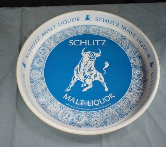 lot 105 image: Schlitz Malt Liquor 13 Beer Tray