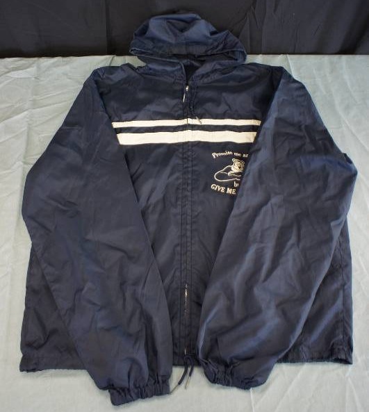lot 65 image: Hamms Beer Vintage Windbreaker Jacket