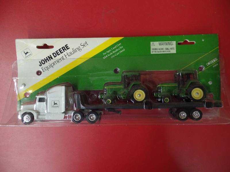 Equipment Hauling Set