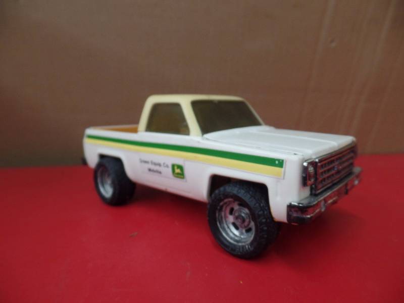 John Deer Truck