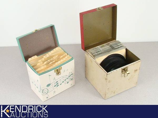 Lot of Hundreds of Vintage Vinyl 45rpm Records in 2 Records Boxes
