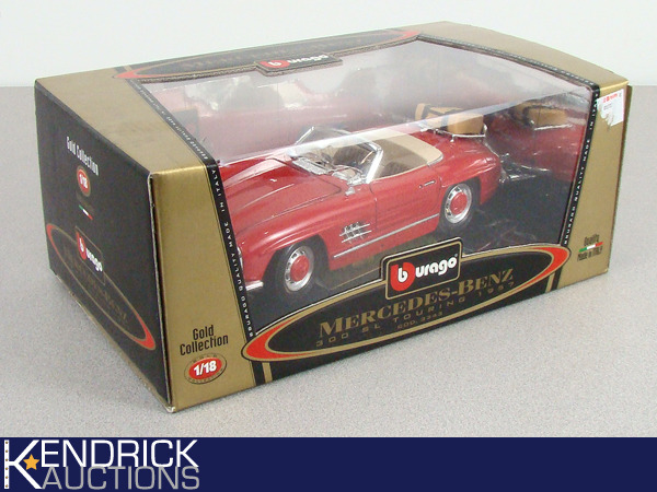 Burago 118 Scale 1957 Mercedes-Benz 300 SL Touring
