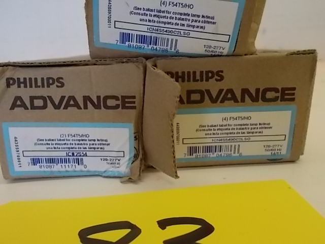 lot 83 image: (3) Philips Advance F54T5HO Ballas...