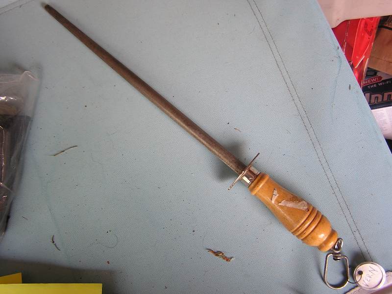 KNIFE SHARPENING ROD
