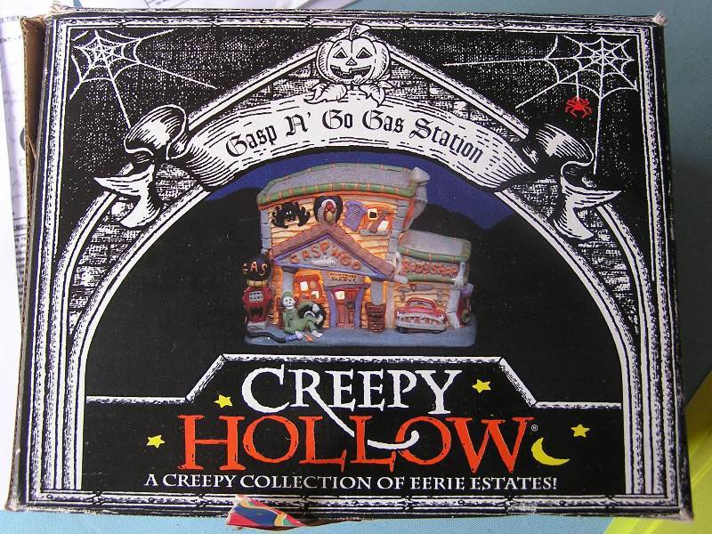CREEPY HOLLOW HALLOWEEN HOUSE GAS STATION