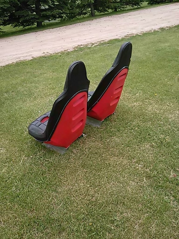 Very Nice Super Lightweight High Back Drag Racing Seat-Near New Condition