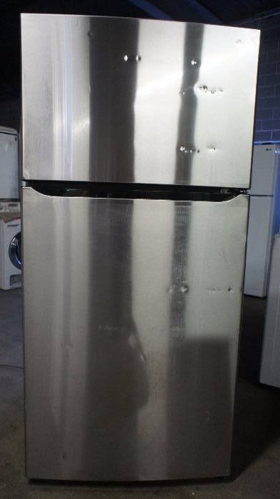 lot 5 image: LG Refrigerator Model # (LTC24380ST)