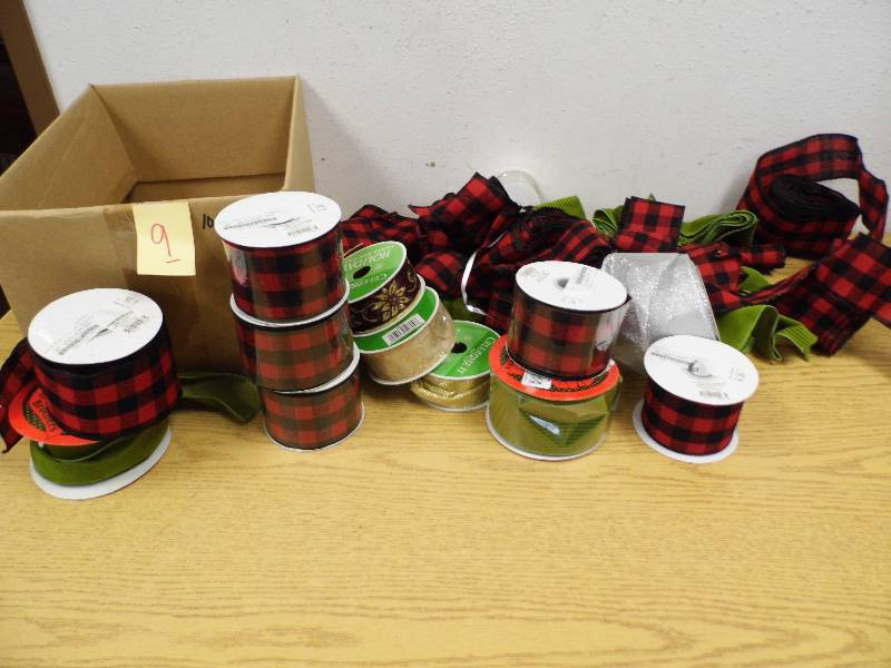 lot 9 image: RibbonCrafting Items