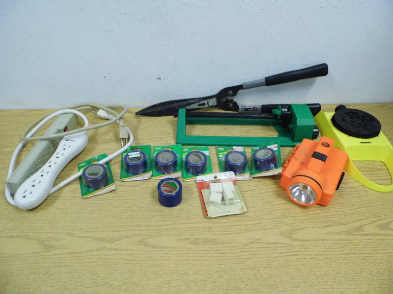 lot 20 image: Sprinklers and More