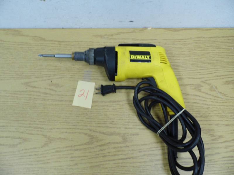 lot 21 image: DeWalt Drill