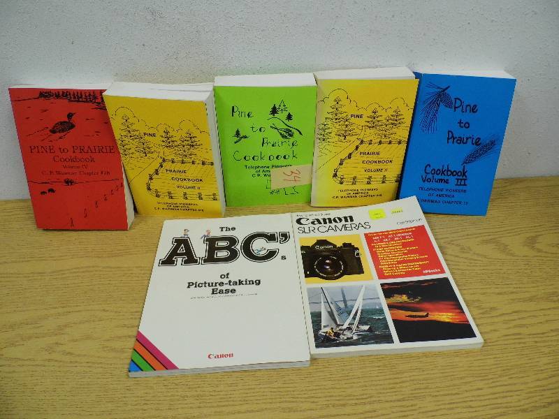 lot 34 image: Cook Books