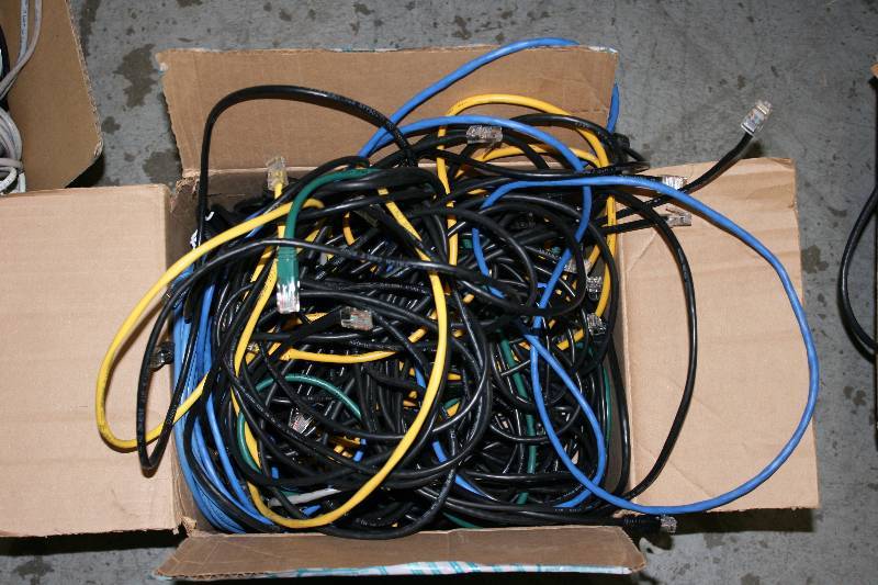 lot 107 image: Box Lot Of Miscellaneous Cables.