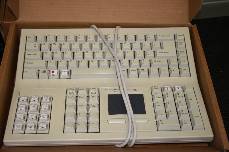 lot 42 image: Lot of (2) Financial Keyboard wCords Model KB-8861.