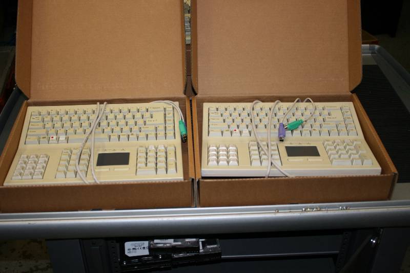lot 41 image: Lot of (2) Financial Keyboard wCords Model KB-8861.