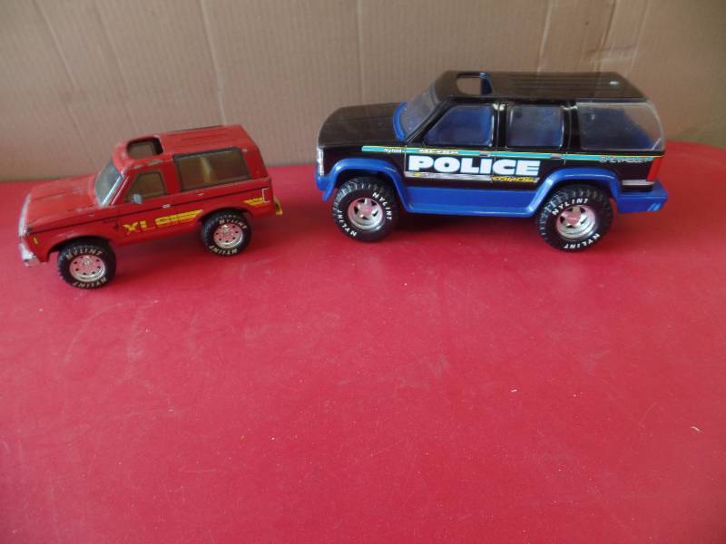 2 Nylint Trucks