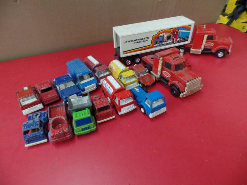 Vintage Cars and Trucks