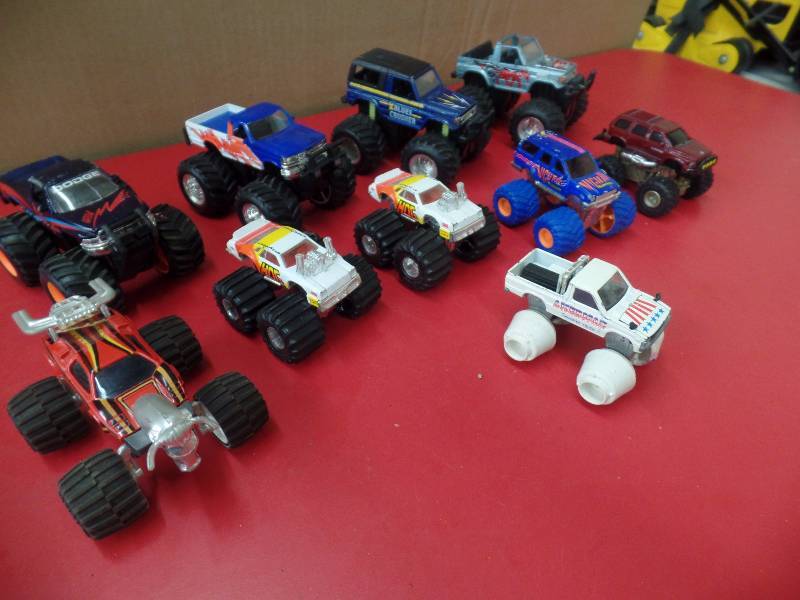 Monster Trucks