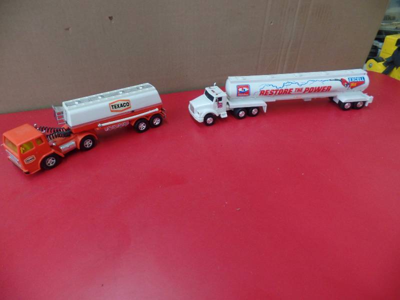 Gas Trucks