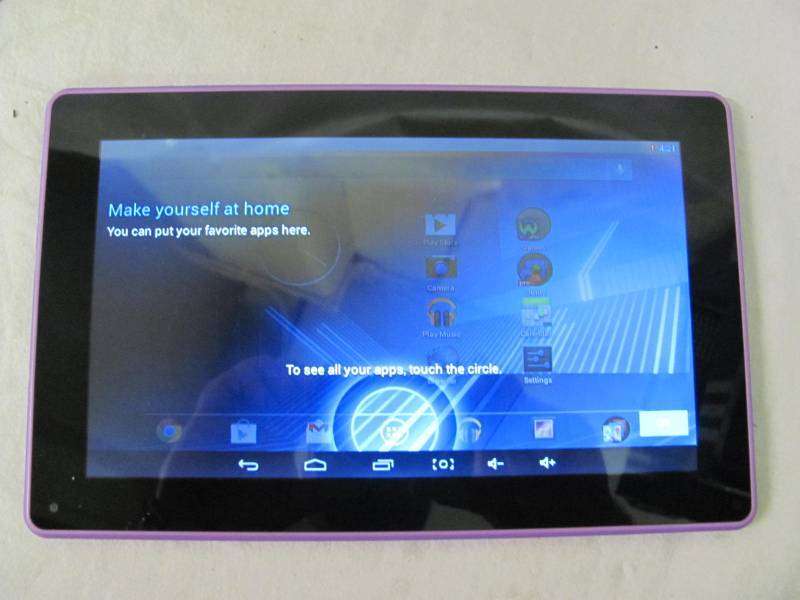 lot 13 image: Digital2 9 Pad Deluxe II 8GB Android Tablet