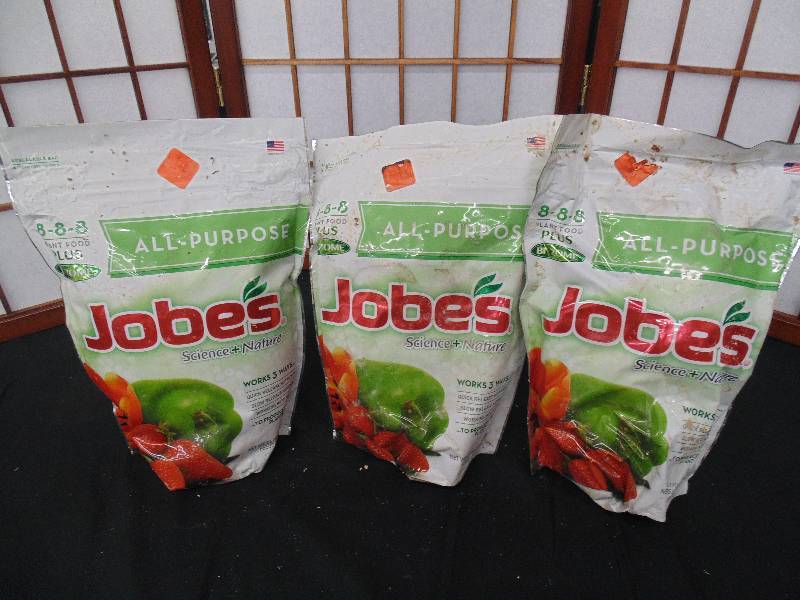 New Three bags of Jobes All-purpose Organic Plant Fertilizer - 4 Ib. bags - unopened