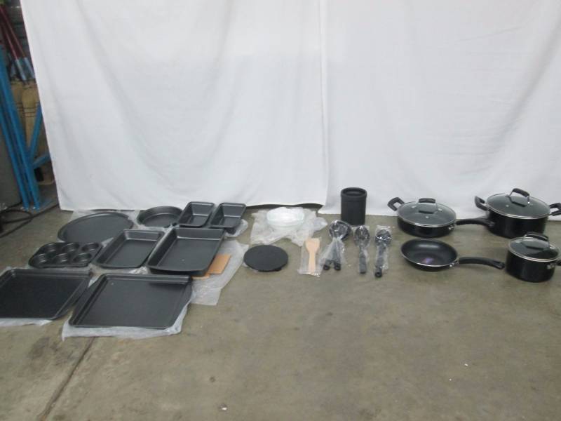 Alcove 36-pc. Kitchen Basics Set