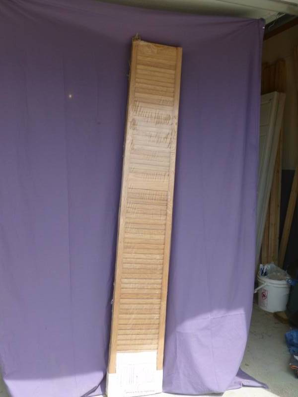 lot 25 image: Bi-Fold Door