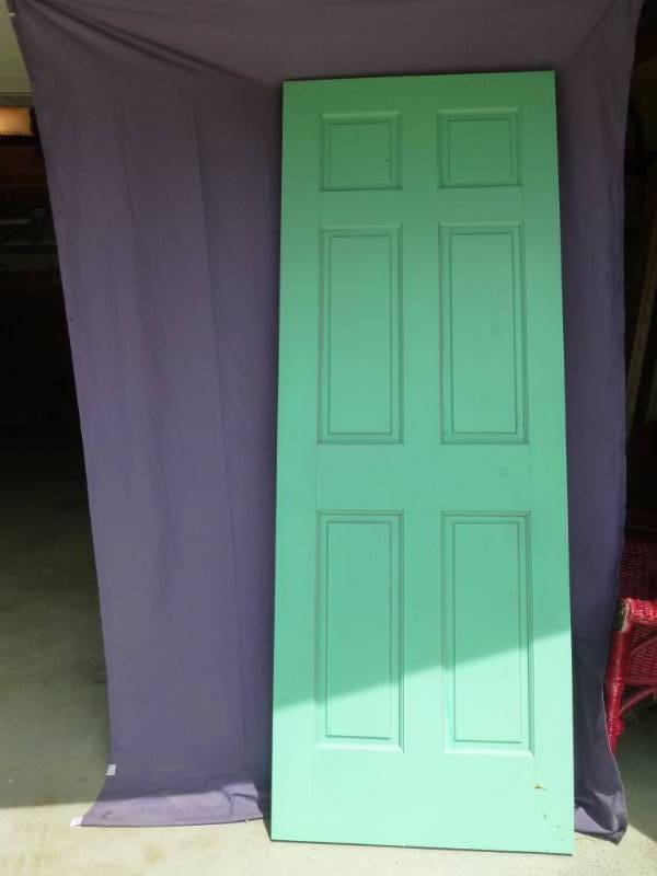 lot 27 image: Pine Door