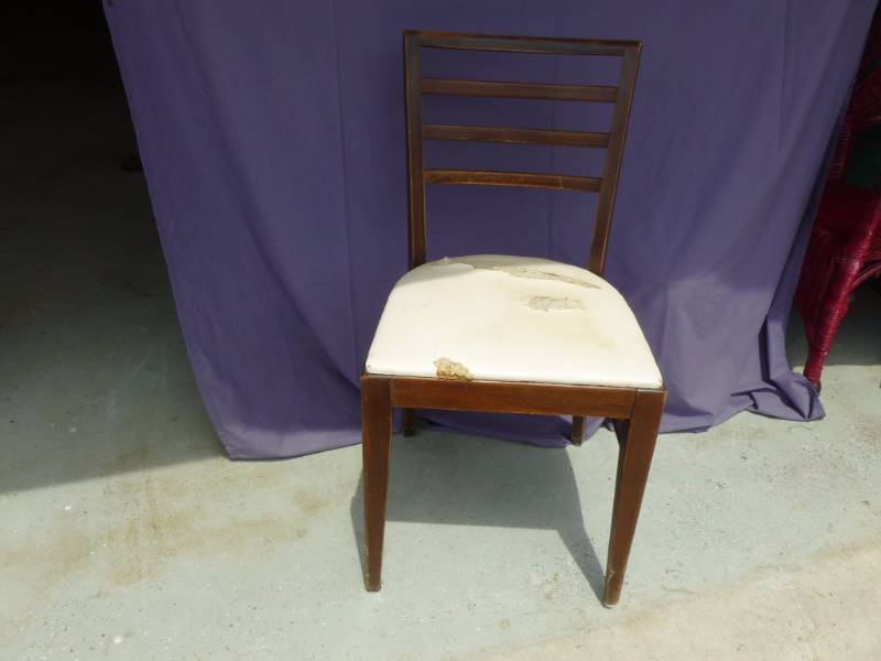 lot 47 image: Vintage Chair