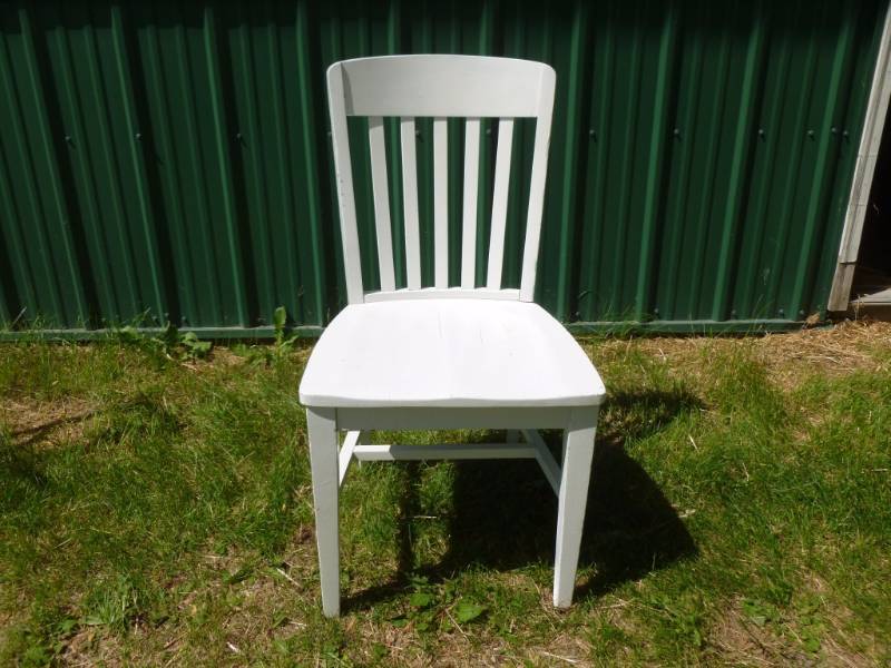 lot 73 image: Vintage School House Chair
