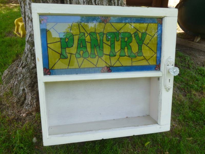 lot 78 image: Vintage Wall Cabinet