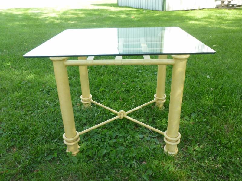 lot 83 image: Glass Top End Table