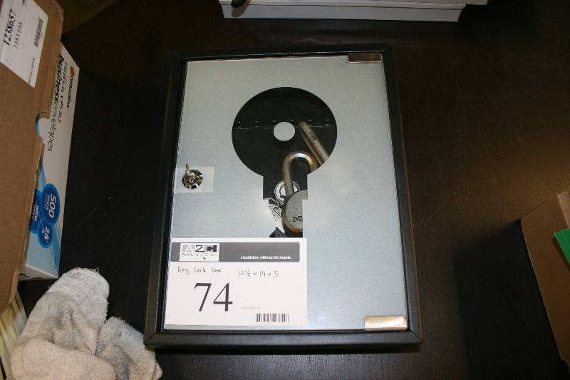 lot 74 image: Key Lock Box 10.5 x 14 x 3 Includes Contents.