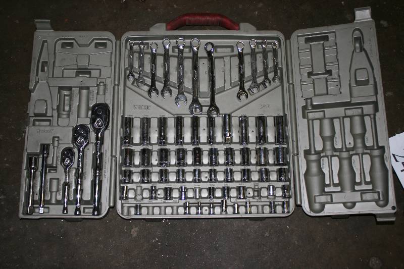lot 246 image: Multi-Tool Case Including Wratchets Wratchet Heads Extensions Wrenches And More.