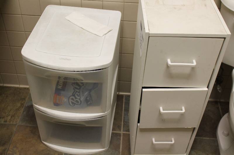 lot 132 image: Lot of (2) Including Plastic Storage Unit, 2 Drawers Storage Unit, 3 Drawers wHandles 12 x 12 x 31.5, 15 x 19 x 24.5.