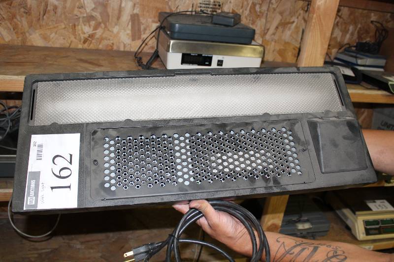 lot 162 image: Overhead Work Light wCord & Housing.