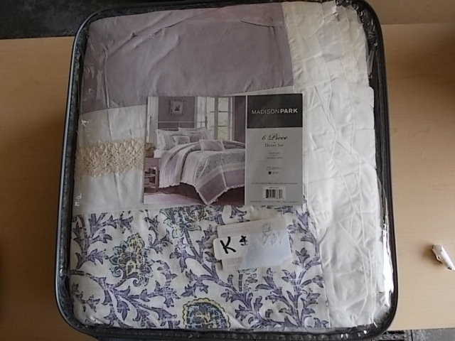 NEW Madison Park 6-Piece King Size Duvet Set
