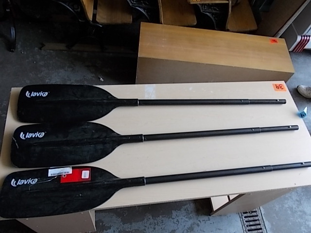 3-Lavika Kayak Paddle Halves Only